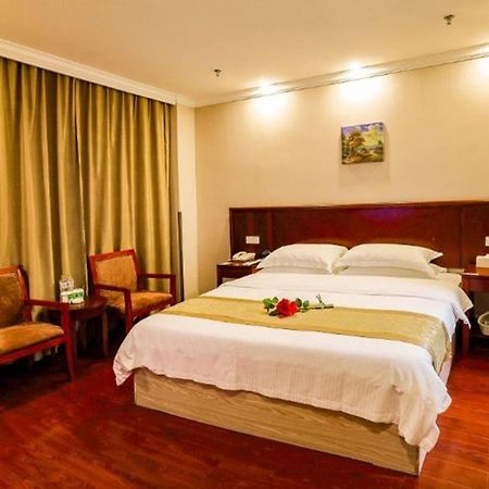 Greentree Inn Jiangsu Changzhou Liyang South Yucai Road Bus Terminal Station Express Hotel Exterior photo